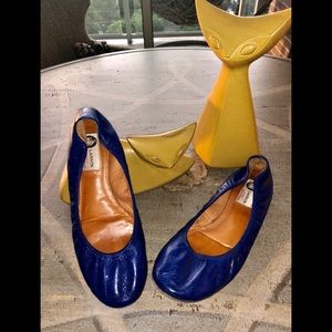LANVIN Royal Blue Leather Round-Toe Flats